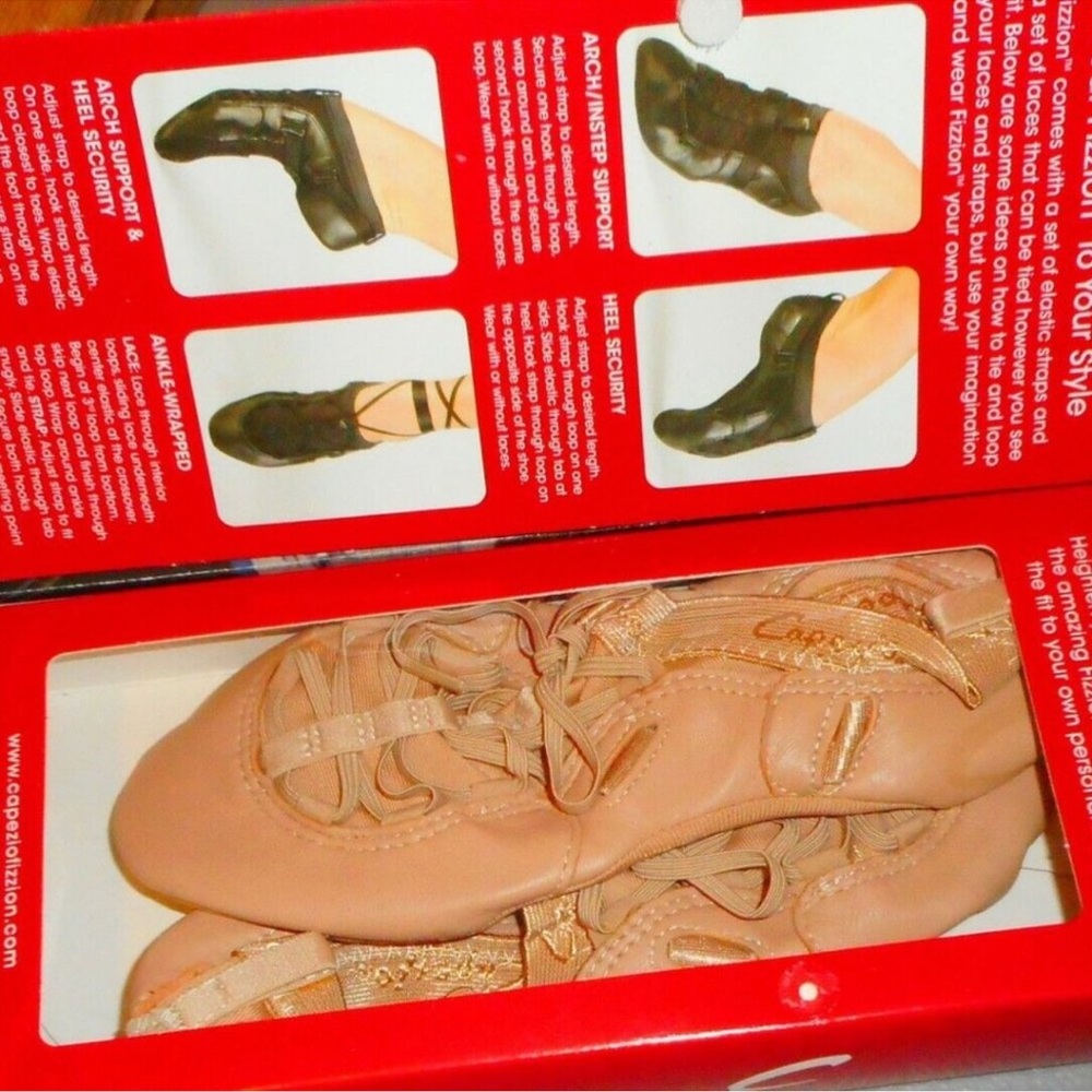 New Capezio Dance Shoes Nude Beige Size P 4/5
NWT
Fizzion Feel the Floor